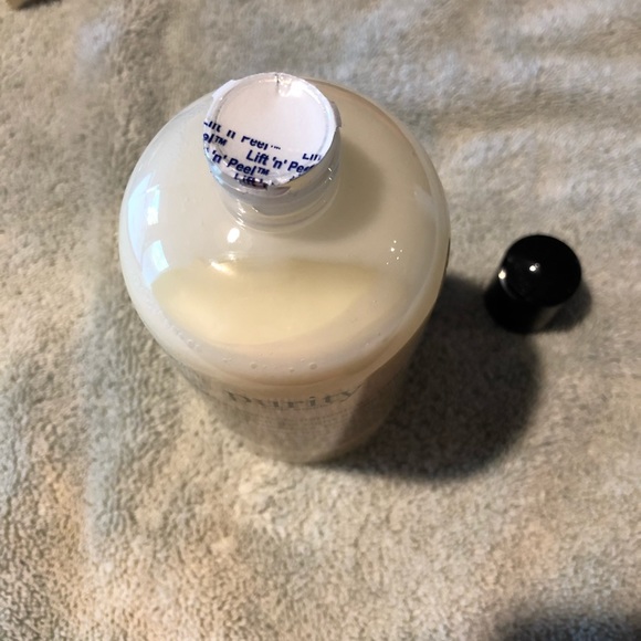 Purity Made Simple Cleanser - Picture 2 of 2